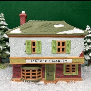 Scrooge & Marley Dept 56 DickensVillage lighted House Limited edition New in box